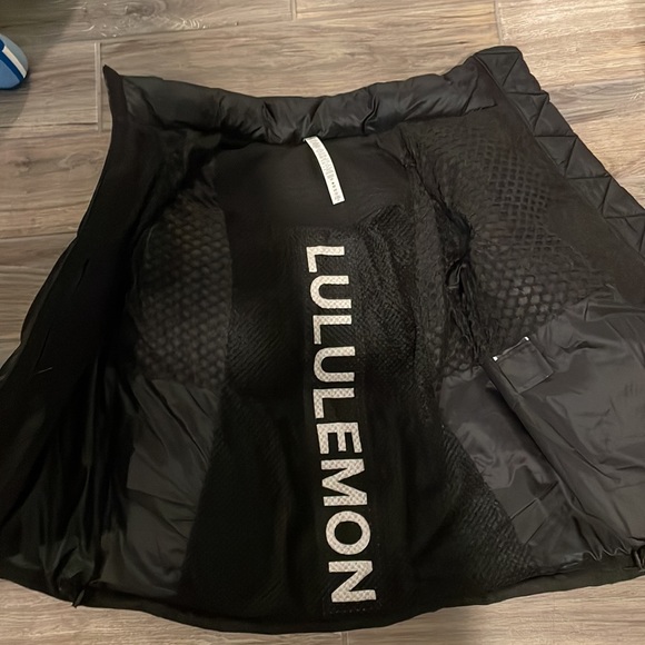 Lululemon Winter Chill Wool Jacket Heathered Black 10 - Picture 2 of 8